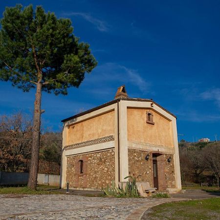 Agriturismo Masseria Fonte Di Maroglio Castrovillari Extérieur photo